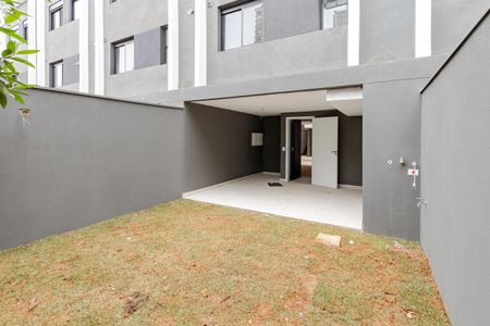 Casa para alugar com 211m², 4 quartos e 2 vagasQuintal