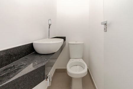 Casa para alugar com 211m², 4 quartos e 2 vagasLavabo