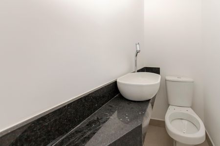 Casa para alugar com 211m², 4 quartos e 2 vagasLavabo