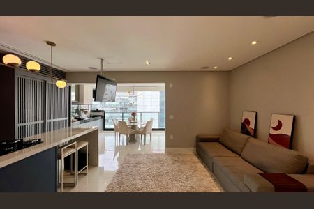 Apartamento à venda com 71m², 1 quarto e 1 vagaSala