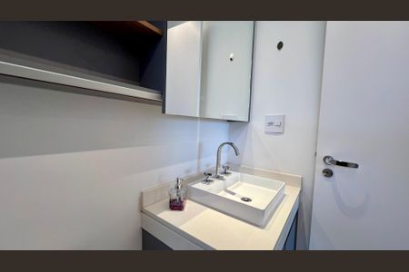 Apartamento à venda com 71m², 1 quarto e 1 vagaBanheiro da Suíte