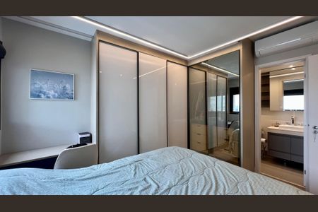 Apartamento à venda com 71m², 1 quarto e 1 vagaSuíte