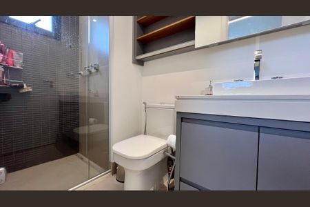 Apartamento à venda com 71m², 1 quarto e 1 vagaBanheiro da Suíte