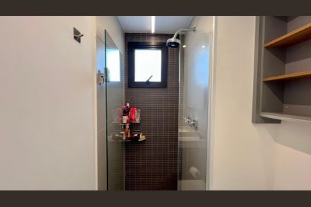 Apartamento à venda com 71m², 1 quarto e 1 vagaBanheiro da Suíte