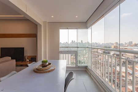 Apartamento à venda com 63m², 2 quartos e 2 vagasVaranda da Sala