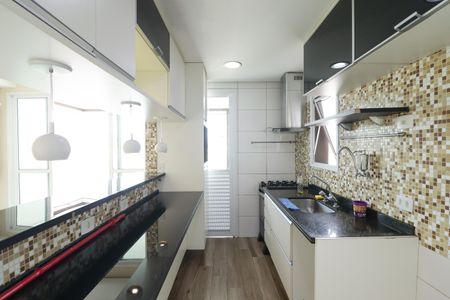 Apartamento à venda com 76m², 3 quartos e 2 vagasCozinha e Área de Serviço