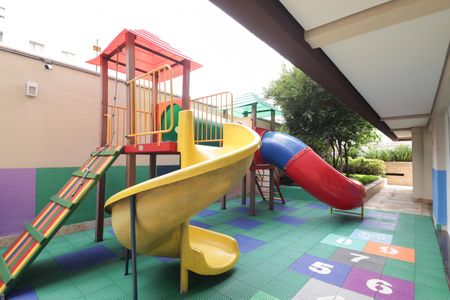 Apartamento à venda com 76m², 3 quartos e 2 vagasBrinquedoteca