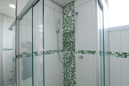 Apartamento à venda com 76m², 3 quartos e 2 vagasBanheiro da Suíte