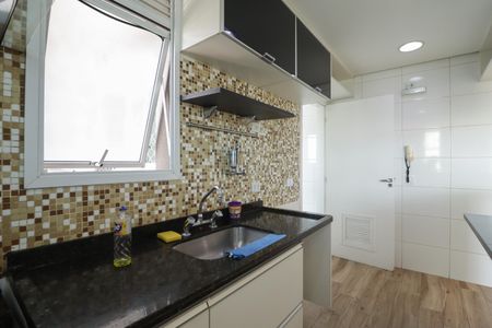 Apartamento à venda com 76m², 3 quartos e 2 vagasCozinha e Área de Serviço