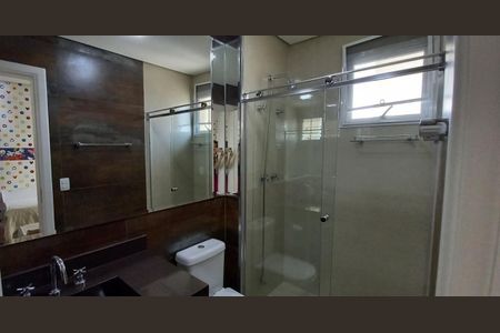 Apartamento à venda com 241m², 3 quartos e 3 vagasFoto 02