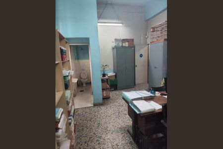 Apartamento à venda com 38m², 1 quarto e sem vaga Apartamento à venda com 38m², 1 quarto e sem vagaFoto 01