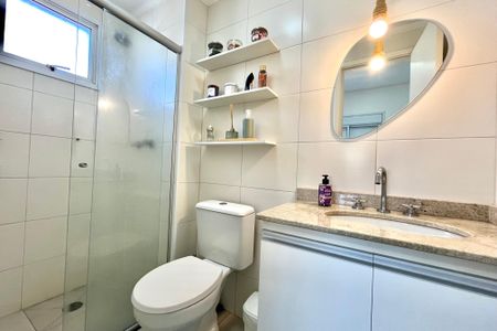 Apartamento à venda com 47m², 1 quarto e 1 vaga Apartamento à venda com 47m², 1 quarto e 1 vagaBanheiro da Suíte
