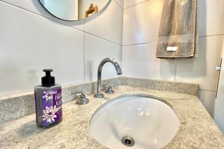 Apartamento à venda com 47m², 1 quarto e 1 vaga Apartamento à venda com 47m², 1 quarto e 1 vagaBanheiro da Suíte