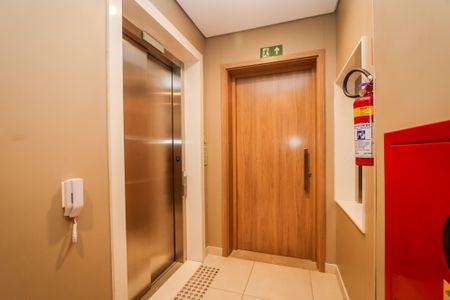 Apartamento à venda com 237m², 3 quartos e 3 vagasHall Social