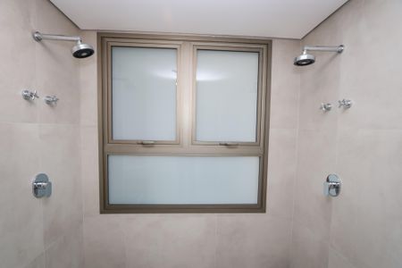 Apartamento à venda com 237m², 3 quartos e 3 vagasBanheiro da Suite 1