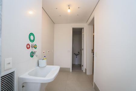 Apartamento à venda com 237m², 3 quartos e 3 vagasÁrea de Serviço