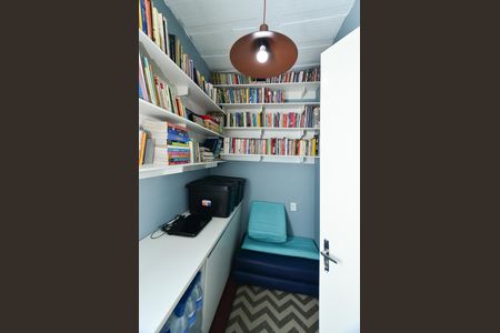 Apartamento à venda com 100m², 2 quartos e 1 vagaQuarto serviço