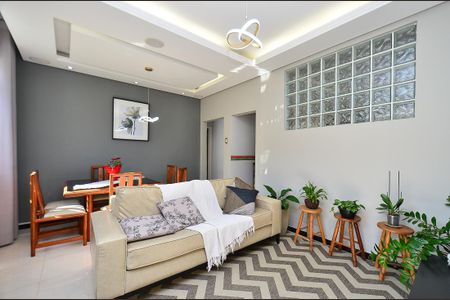 Apartamento à venda com 100m², 2 quartos e 1 vagaSala