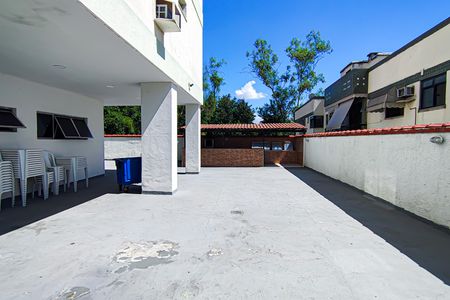 Apartamento à venda com 66m², 2 quartos e 1 vagaÁrea comum