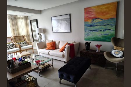 Apartamento à venda com 119m², 4 quartos e 1 vagaFoto 24