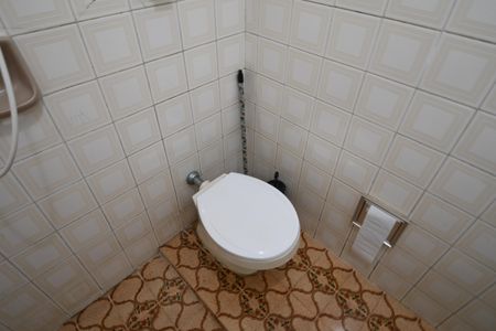 Casa à venda com 207m², 4 quartos e 2 vagasCasa 2 - Banheiro