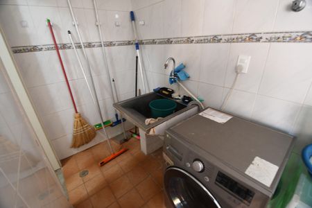 Casa à venda com 207m², 4 quartos e 2 vagasCasa 2 - Cozinha