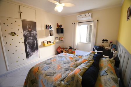 Casa à venda com 207m², 4 quartos e 2 vagasQuarto 2