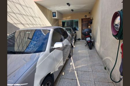 Casa à venda com 90m², 2 quartos e 2 vagas Casa à venda com 90m², 2 quartos e 2 vagasGaragem