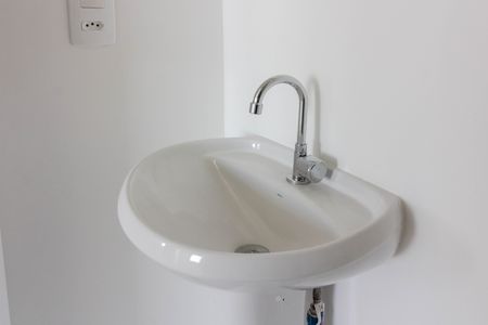 Apartamento à venda com 33m², 2 quartos e sem vaga Apartamento à venda com 33m², 2 quartos e sem vagaBanheiro