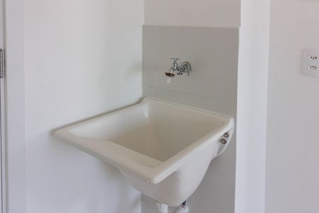 Apartamento à venda com 33m², 2 quartos e sem vaga Apartamento à venda com 33m², 2 quartos e sem vagaÁrea de Serviço