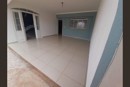 Casa à venda com 240m², 4 quartos e 7 vagas Casa à venda com 240m², 4 quartos e 7 vagasFoto 22