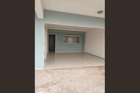 Casa à venda com 240m², 4 quartos e 7 vagas Casa à venda com 240m², 4 quartos e 7 vagasFoto 23