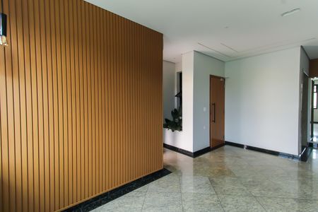 Apartamento à venda com 180m², 3 quartos e 4 vagasHall