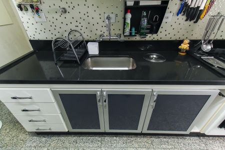 Apartamento à venda com 180m², 3 quartos e 4 vagasCozinha