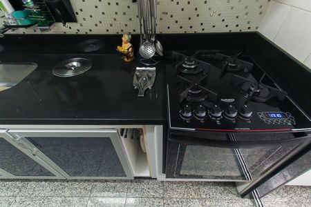 Apartamento à venda com 180m², 3 quartos e 4 vagasCozinha