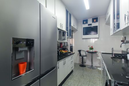 Apartamento à venda com 180m², 3 quartos e 4 vagasCozinha