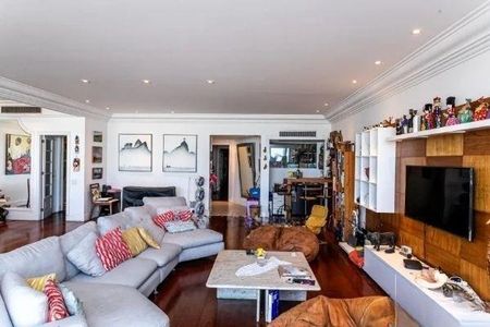 Apartamento à venda com 300m², 4 quartos e 2 vagas