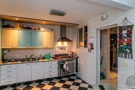 Apartamento à venda com 300m², 4 quartos e 2 vagas