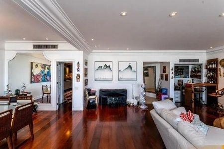 Apartamento à venda com 300m², 4 quartos e 2 vagas