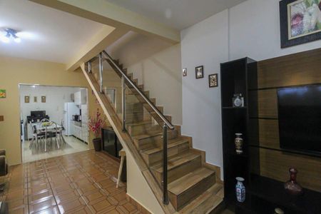 Casa à venda com 239m², 4 quartos e 4 vagasSala 1