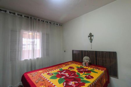 Casa à venda com 239m², 4 quartos e 4 vagasQuarto 2-casa 2