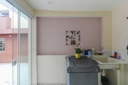 Casa à venda com 239m², 4 quartos e 4 vagasÁrea de Serviço 1