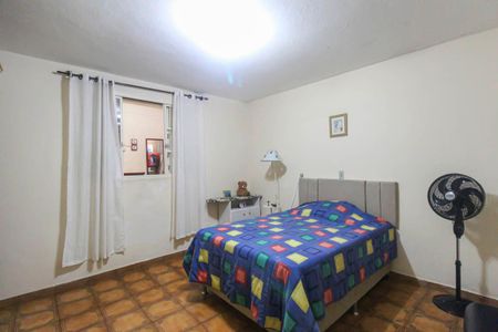 Casa à venda com 239m², 4 quartos e 4 vagasQuarto- casa 2