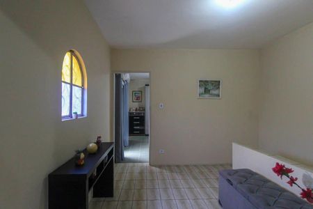 Casa à venda com 239m², 4 quartos e 4 vagasCorredor