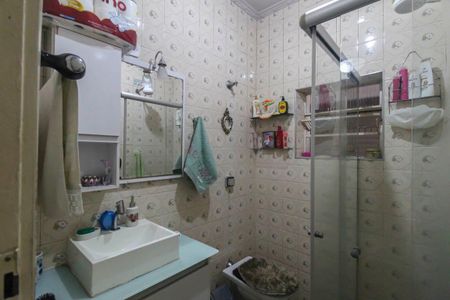 Casa à venda com 239m², 4 quartos e 4 vagasBanheiro 2-casa 2