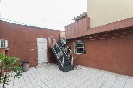 Casa à venda com 239m², 4 quartos e 4 vagasQuintal