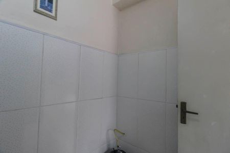 Casa à venda com 239m², 4 quartos e 4 vagasBanheiro de Serviço 1