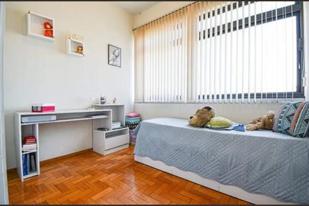 Apartamento à venda com 120m², 3 quartos e sem vaga