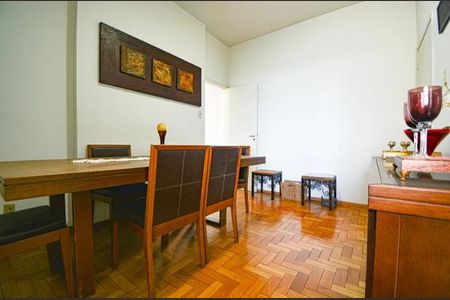 Apartamento à venda com 120m², 3 quartos e sem vaga