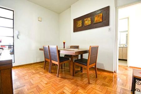 Apartamento à venda com 120m², 3 quartos e sem vaga